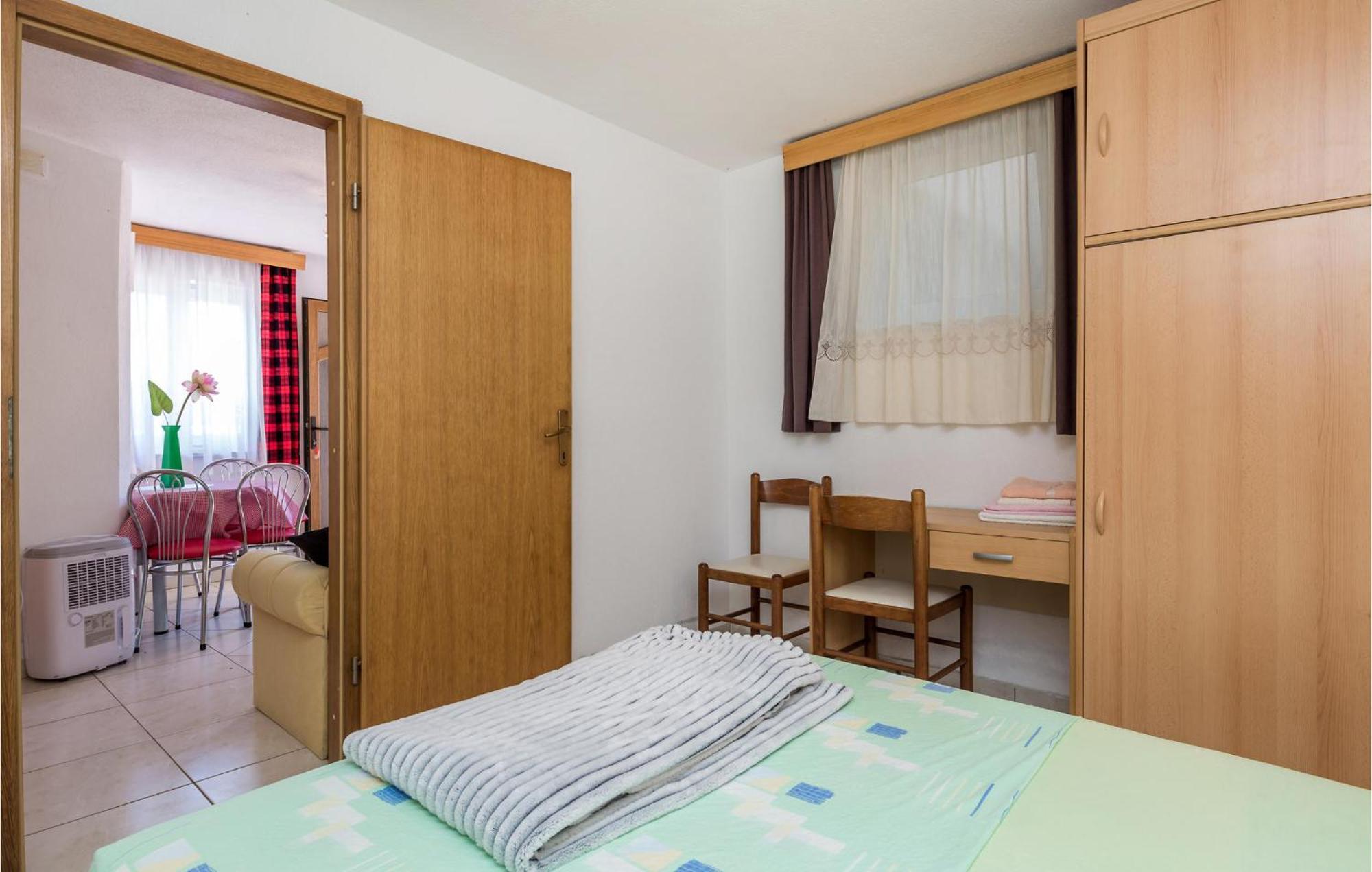 Beach Front Apartment In Punta Kriza With Kitchen Dış mekan fotoğraf