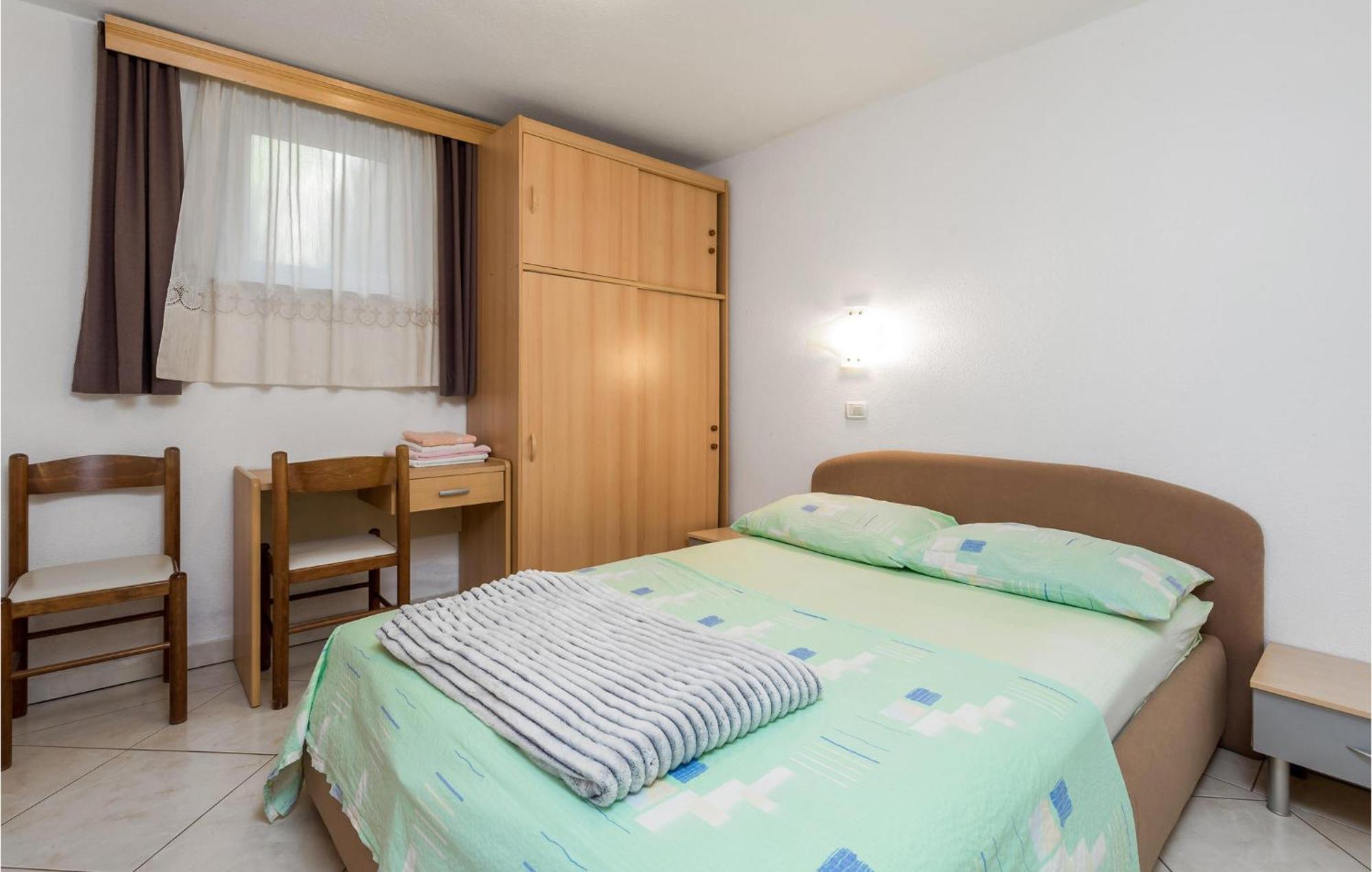 Beach Front Apartment In Punta Kriza With Kitchen Dış mekan fotoğraf